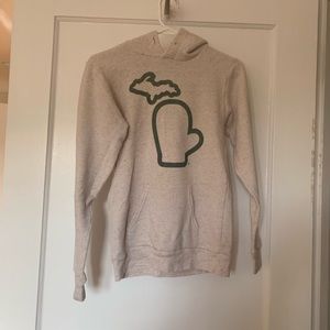 Michigan sweatshirt